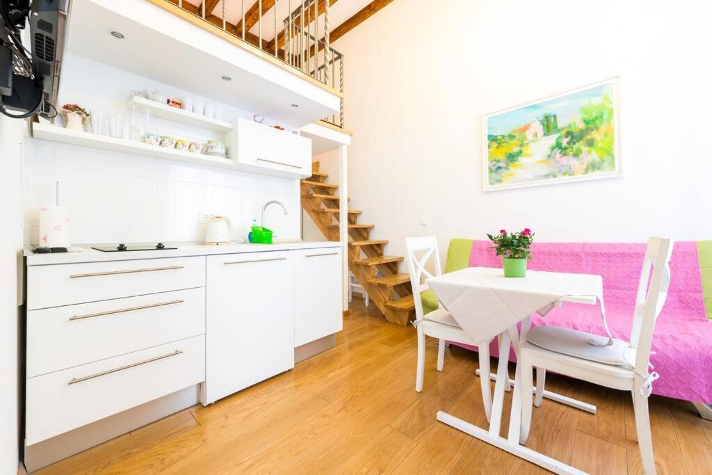 Carpe Diem Apartment On The Main Street - Stradun Ντουμπρόβνικ Εξωτερικό φωτογραφία