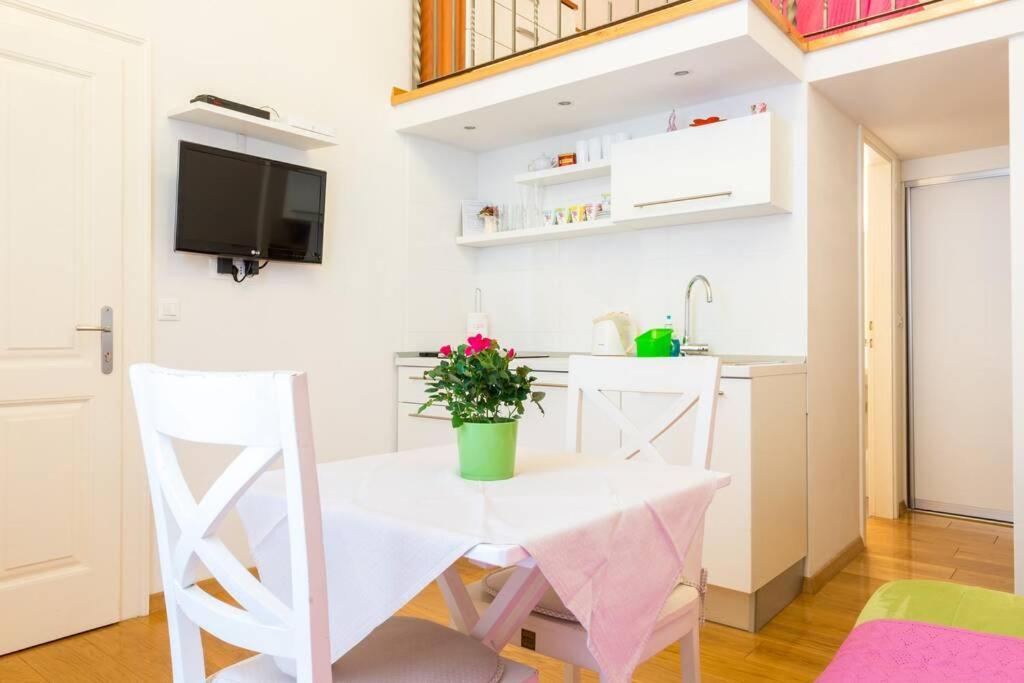 Carpe Diem Apartment On The Main Street - Stradun Ντουμπρόβνικ Εξωτερικό φωτογραφία